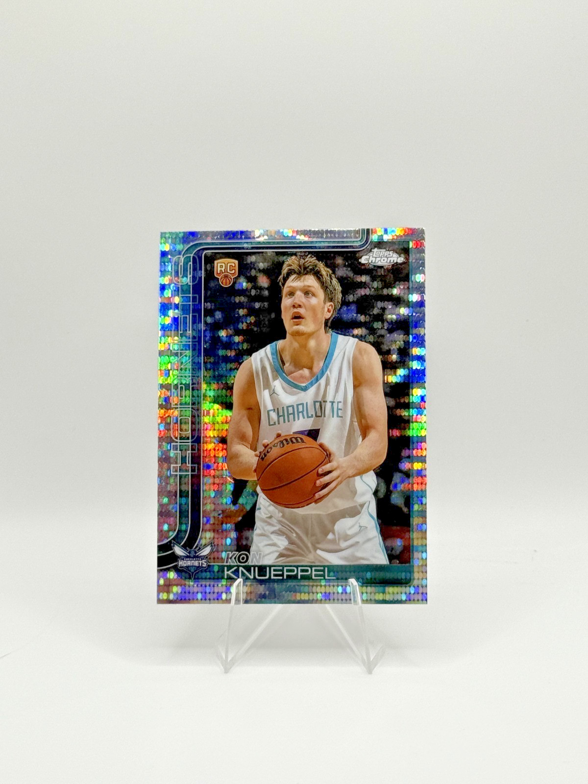 Kon Knueppel Rookie Card Pulsar Refractor 2025-26 Topps Chrome Hornets #254