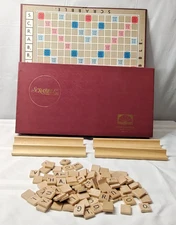 Scrabble Board Game Complete 1976 Selchow & Righter Crossword USA Vintage