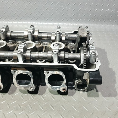 Culata de motor Triumph Sprint ST 955i 1999-2004 con árboles de levas y válvulas - Imagen 2 de 16