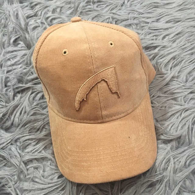 mountain khakis hat