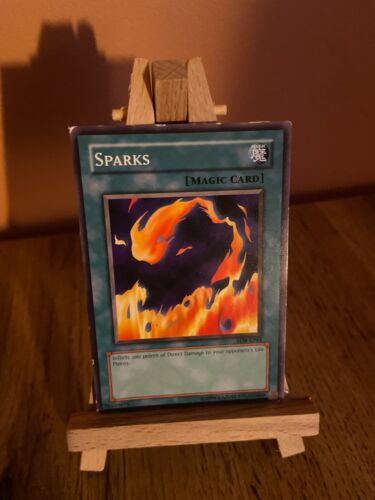 Yu-Gi-Oh Card Sparks 1996 LOB-E044 - Picture 1 of 3