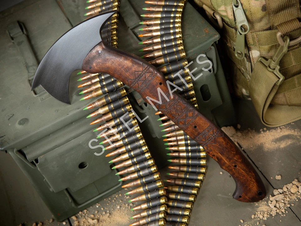 Custom Handmade High Carbon Steel Tactical Tomahawk Axe Hand Forged Throwing Axe - Image 2 of 4