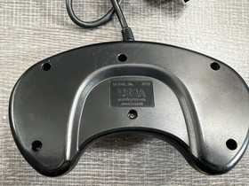 Sega Genesis Model 2 Console Black, MK-1631 w/ 2 controllers and 3 CIB games