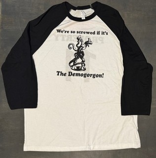 STRANGER THINGS Season 1 Cast & Crew Prop Department Shirt Demogorgon XL 2016