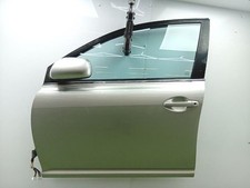 Porte avant et accessoires Toyota AVENSIS