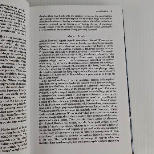 Dictionary of World Mythology Arthur Cotterell - Picture 17 of 18