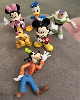 Disney Tortenaufleger inkl. Mickey Mouse Minnie Donald Buzz Goofy Pluto