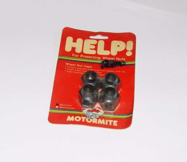 Ford Wheel Lug Nut Plastic Caps for FOMOCO 13/16 Nuts 6841V 06841 for
