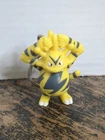 Electabuzz Pokemon Keychain vtg Nintendo 1999 Key Chain toy figure Burger King