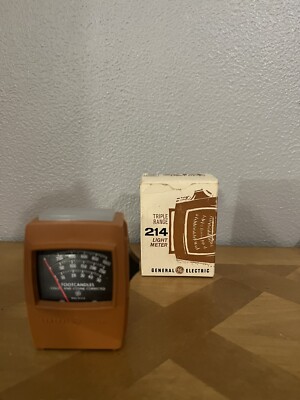GE General Electric Vintage Light Meter Type 214 with Box.