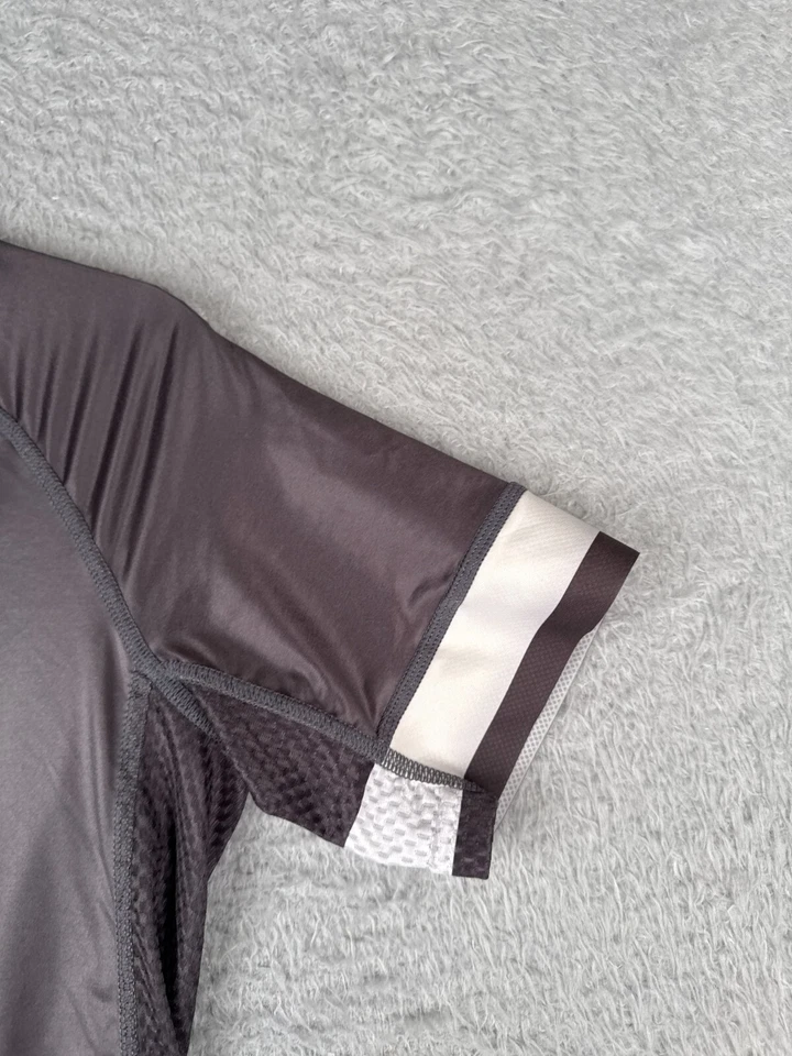 Jersey de ciclismo Hincapi para mujer gris medio cremallera completa manga corta NIDO poliéster Foto 2 de 4