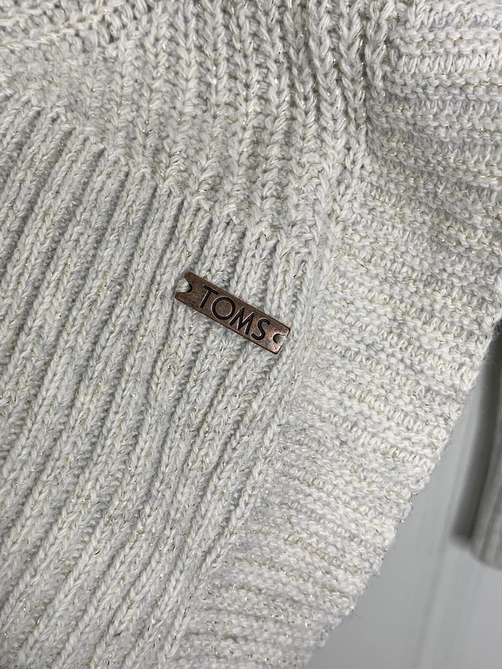 Suéter Toms para mujer gris medio cuello redondo dobladillo dividido mezcla de lana* Foto 4 de 4