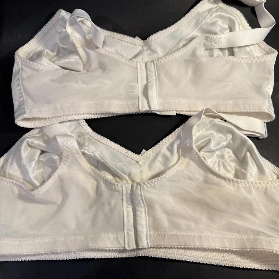 2 Just My Size Bra White Satin Soft Cup Size 42 DD Full Figure 85447 Style 1964 - Image 4 of 4