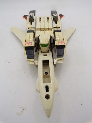 マクロス VF-1S VALKYRIE 1/55 スケール Macross Valkyrie VF-S1 Roy Focker Model 1/55 Scale Figure Kit