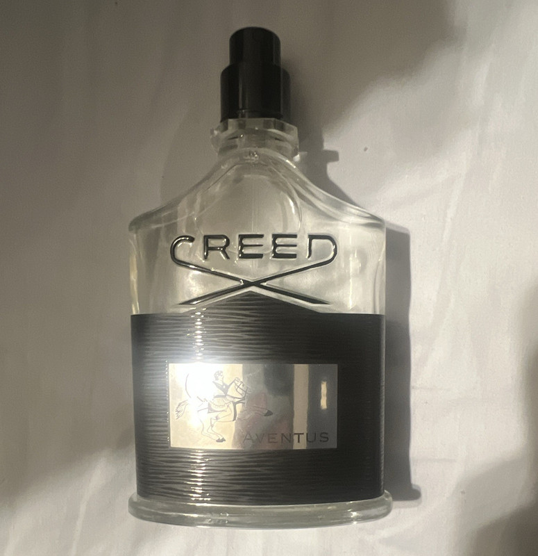 Creed Aventus Men's Eau de Parfum Spray Regular Size 3.33 fl oz, Tester Spray