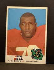 1969 Topps Football #153 Bobby Bell Kansas City Chiefs - NM