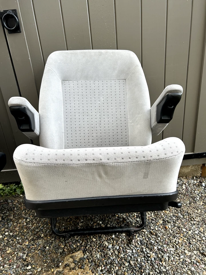 VW Eurovan Westfalia 2003 OEM asientos traseros derecho/izquierdo Foto 3 de 4