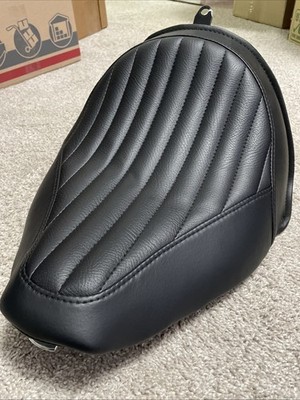 USED OEM Harley-Davidson Solo Seat 52000031A Softail Slim FLS Black Genuine HD