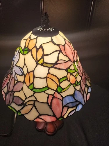 Colorful Vintage Stained Glass Tiffany Lamp 19 Inches Tall