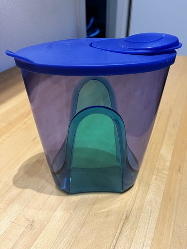 Tupperware Eleganza Saftkanne 1,6 Liter Blau Küche Haushalt Artikel Milchkanne