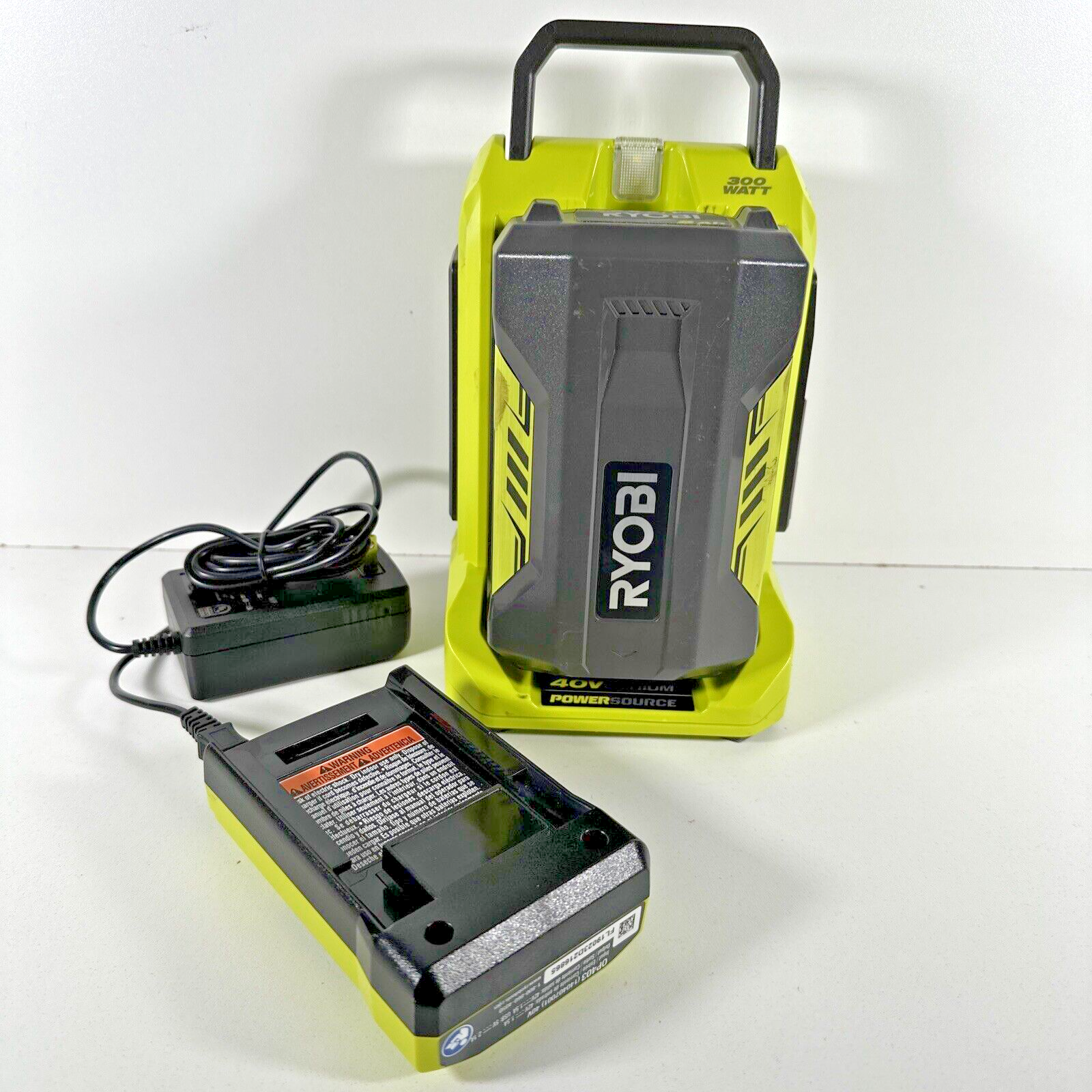 Ryobi RYi300BG 40V 300W Power Source Battery Inverter With 40v Battery & Charger