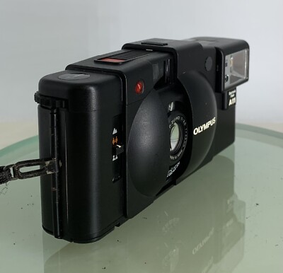 OLYMPUS XA2 Electronic Flash A11 D.ZUIKO 35mm f3.5 POINT OLYMPUS XA2 Electronic Flash A11 D.ZUIKO 35mm f3.5 POINT