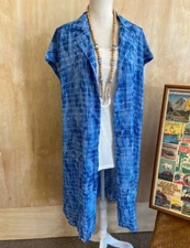 Halston Catalina Blue M Petite Extended Shoulder Button Duster Top New Coverup