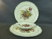 Lot 4 plats de service de table porcelaine Villeroy & Boch motif fleur vintage