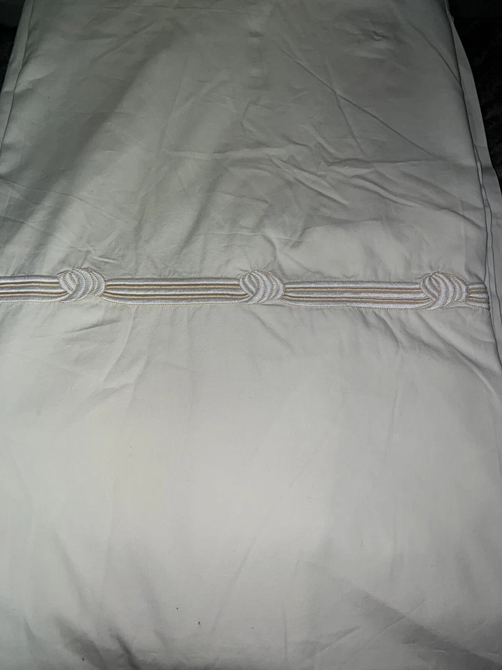 NUEVA FUNDA NÓRDICA PRATESI QUEEN ~ BORDADA EN BLANCO ROTO ~ ORG $3190 Foto 2 de 4