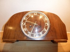 Uhr Kaminuhr Tischuhr Büffetuhr Pendeluhr Schlagwerk Gong ohne Schlüssel Vintage