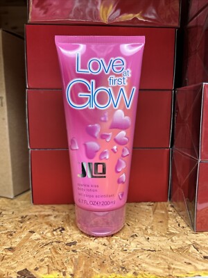 JLO Love at first Glow Body Lotion 6.7 oz