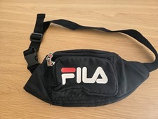 FILA Fanny Pack Borsa Portafoglio Classica Nera 3 Tasche Vita Ottime Condizioni