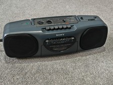 Sony CFS-B11L Radio Cassette-Corder Boombox Ghetto Blaster Vintage 1980/1990