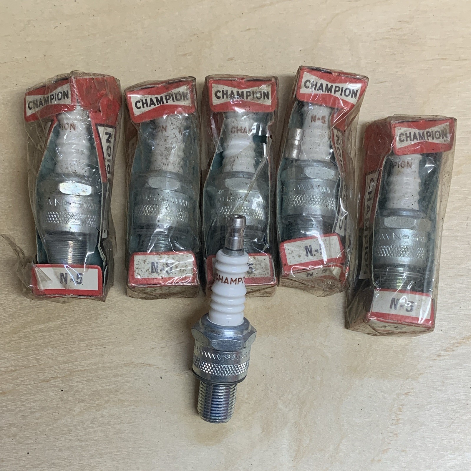 Champion N5 NOS Spark Plugs - Lot Of 6
