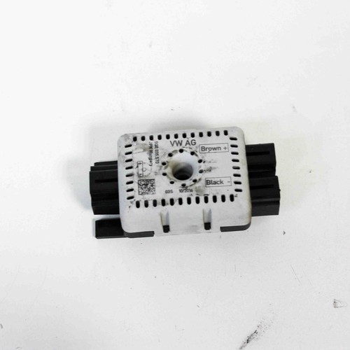 VW GOLF VII 5G1, BQ1, BE1, BE2 Antennenverstärker  5Q0035570 1.0 Benzin 2666437