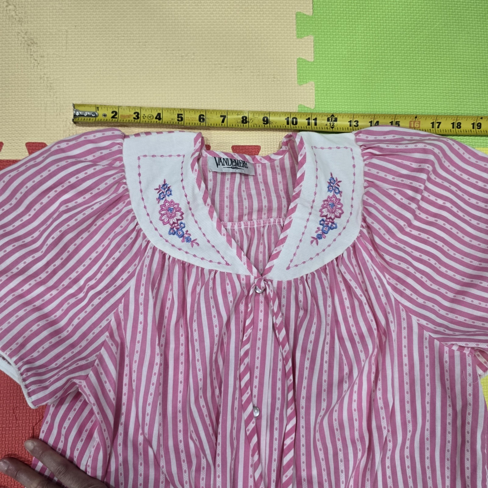 Vintage Vandemere Pink Striped Housecoat / Duster - image 3