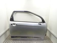 TÜR RECHTS VORNE DOOR RIGHT FRONT Citroën DS3 (SA) 9800008180 TÜR RECHTS VORNE DOOR RIGHT FRONT Citroën DS3 (SA) 9800008180