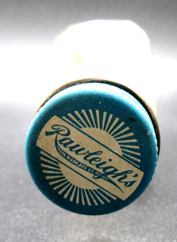 4.5 Fl Oz Rawleigh's Liniment Internal For Man or Beast w Blue Metal ...