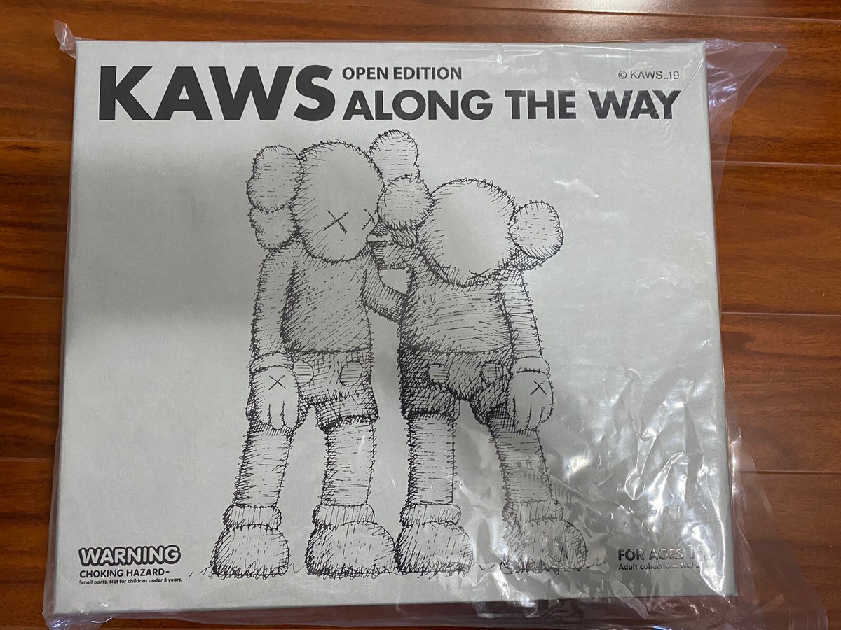 KAWS ALONG THE WAY COMPANION FIGURE GREY LIMITED 100 KAWS ALONG THE WAY COMPANION FIGURE GREY LIMITED 100