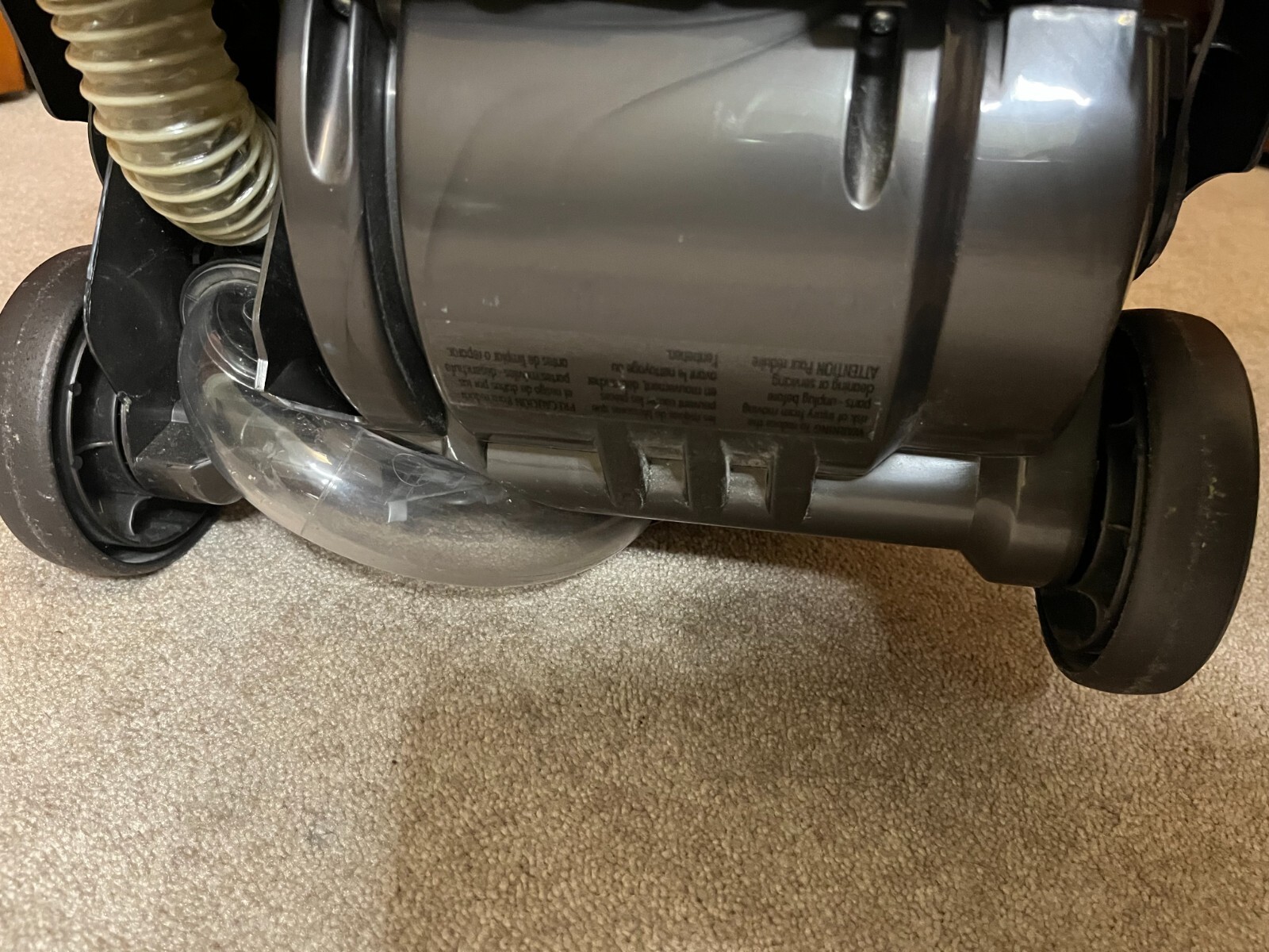 Dyson DC33 MultiFloor Bagless Upright Vacuum Cleaner with Attachments