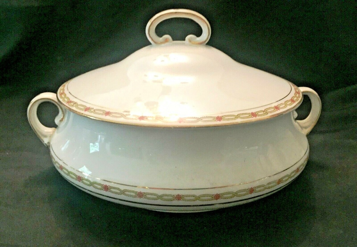 英国製   【covered vegetable】 Homer Laughlin Genesee Style Covered Vegetable Bowl in Pattern