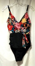 Womens Multi-Color Tropical Flowers Time and True 1 Pc. Bathing Swim Suit Size M