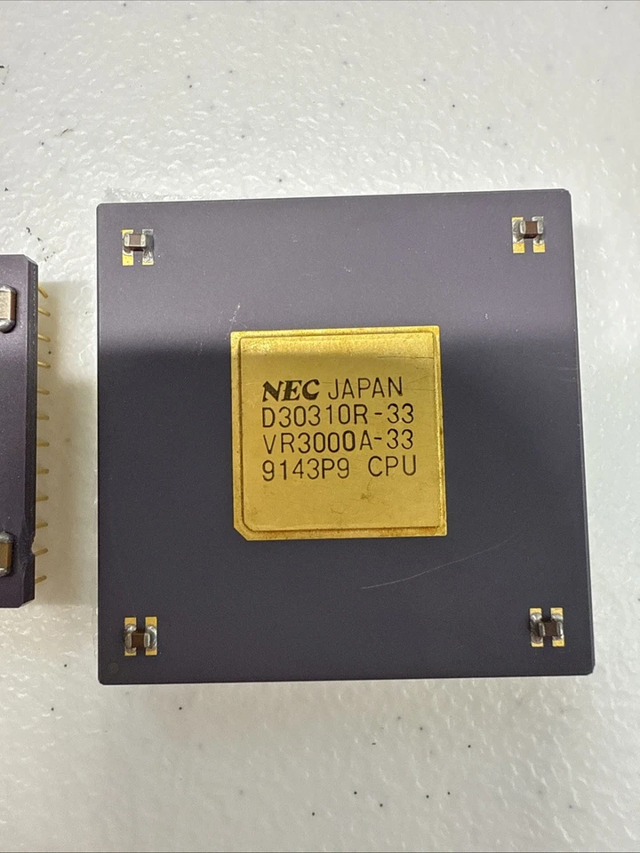 NEC Japan D30311R-33 & D30310R-33 33MHz CPU Processor Vintage - Image 3 of 4