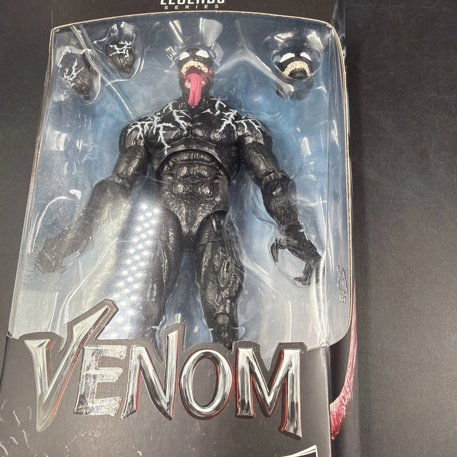 Marvel Legends - Venom Movie - Venom Figure - Sealed - product detail image 4