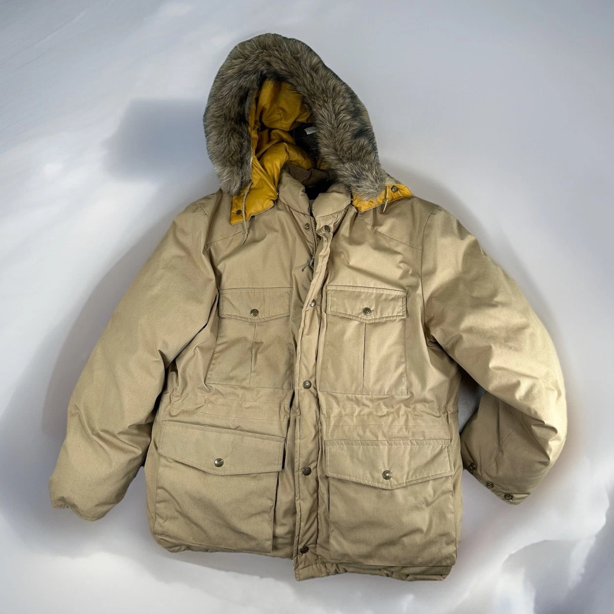 VTG Eddie Bauer Goose Down Parka Jacket Coyote Fur Hood Khaki Yellow 70s Men’s M