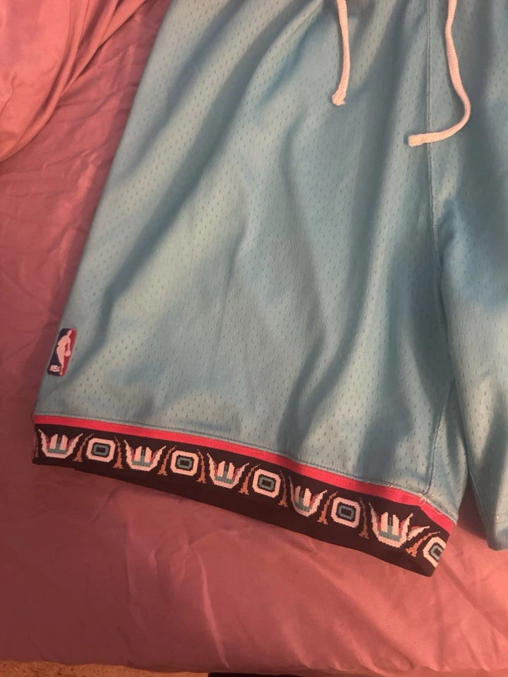 Pantalones Cortos Mitchell And Ness Auténticos Memphis Grizzlies Foto 4 de 4