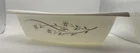 Vintage Pyrex Golden Honeysuckle 2.5 Qt Oval Casserole Dish 035 White & Gold