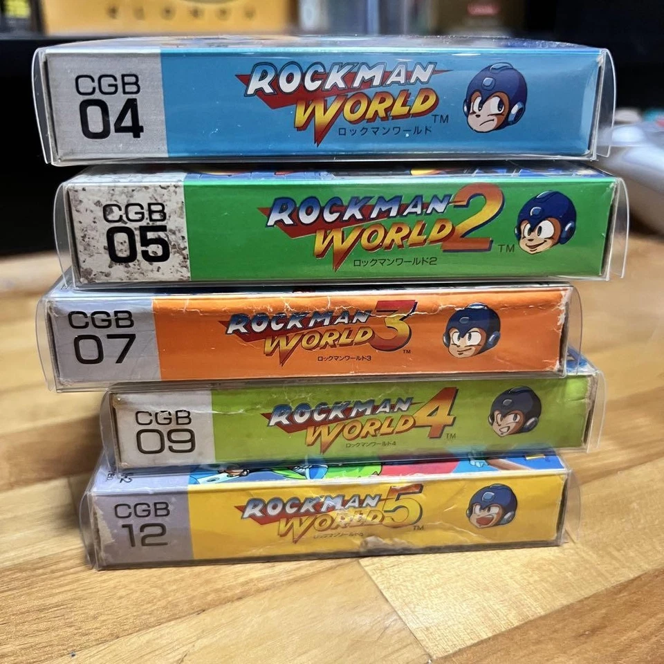 Capcom Rockman World 1-5 Set Nintendo Game Boy Japan Import Complete Lot - Image 2 of 4