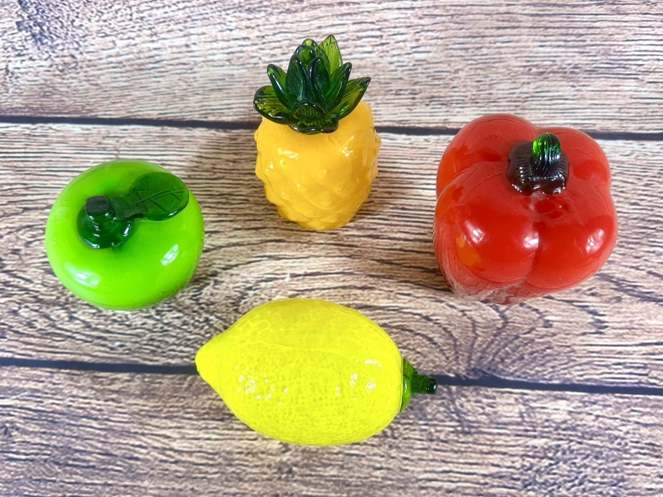 Vintage Hand Blown Glass Vegetables & Fruit Murano Style Art Deco - Lot of 4. - Image 2 of 4