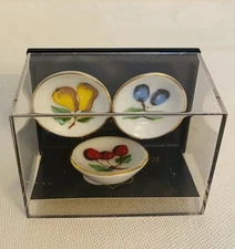 Reutter Porcelain Miniature Dollhouse Dish Set Fruit Pattern Gold Trim 1:12 New